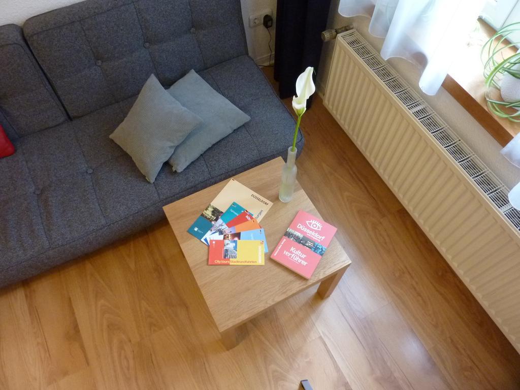 Lessing-Apartment Düsseldorf Buitenkant foto