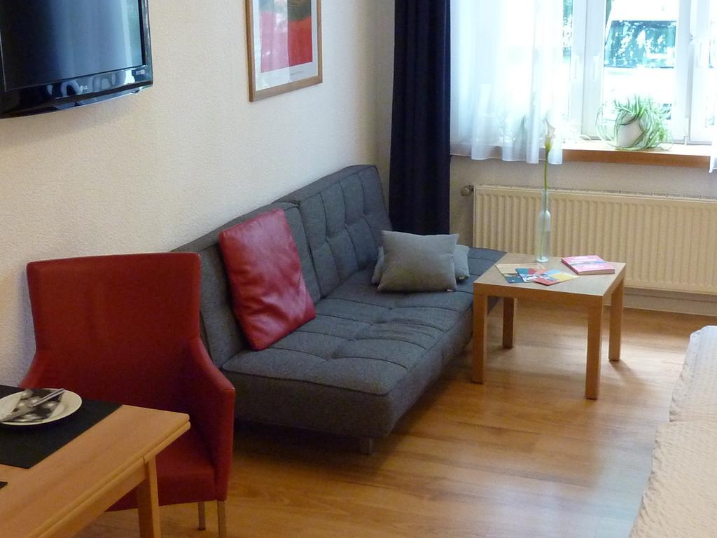 Lessing-Apartment Düsseldorf Buitenkant foto
