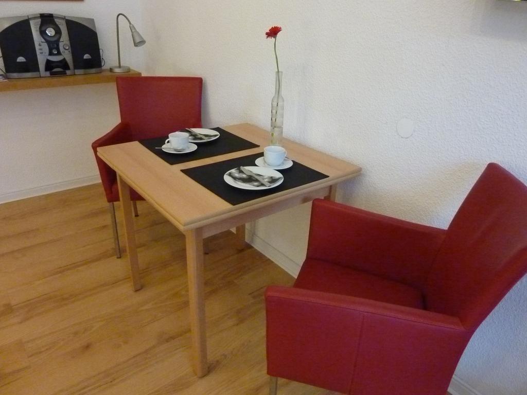 Lessing-Apartment Düsseldorf Buitenkant foto