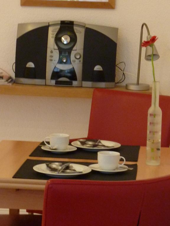 Lessing-Apartment Düsseldorf Buitenkant foto